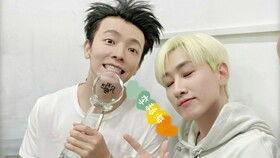 娱乐圈八卦吃瓜爆料恋爱,明星情侣甜蜜恋情曝光，甜蜜瞬间引网友热议  第1张